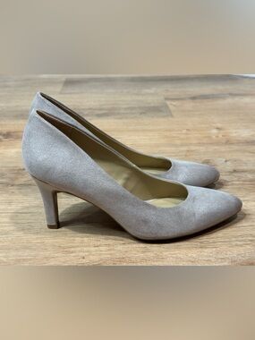 NEW Naturalizer Elicia Pumps Size 7.5